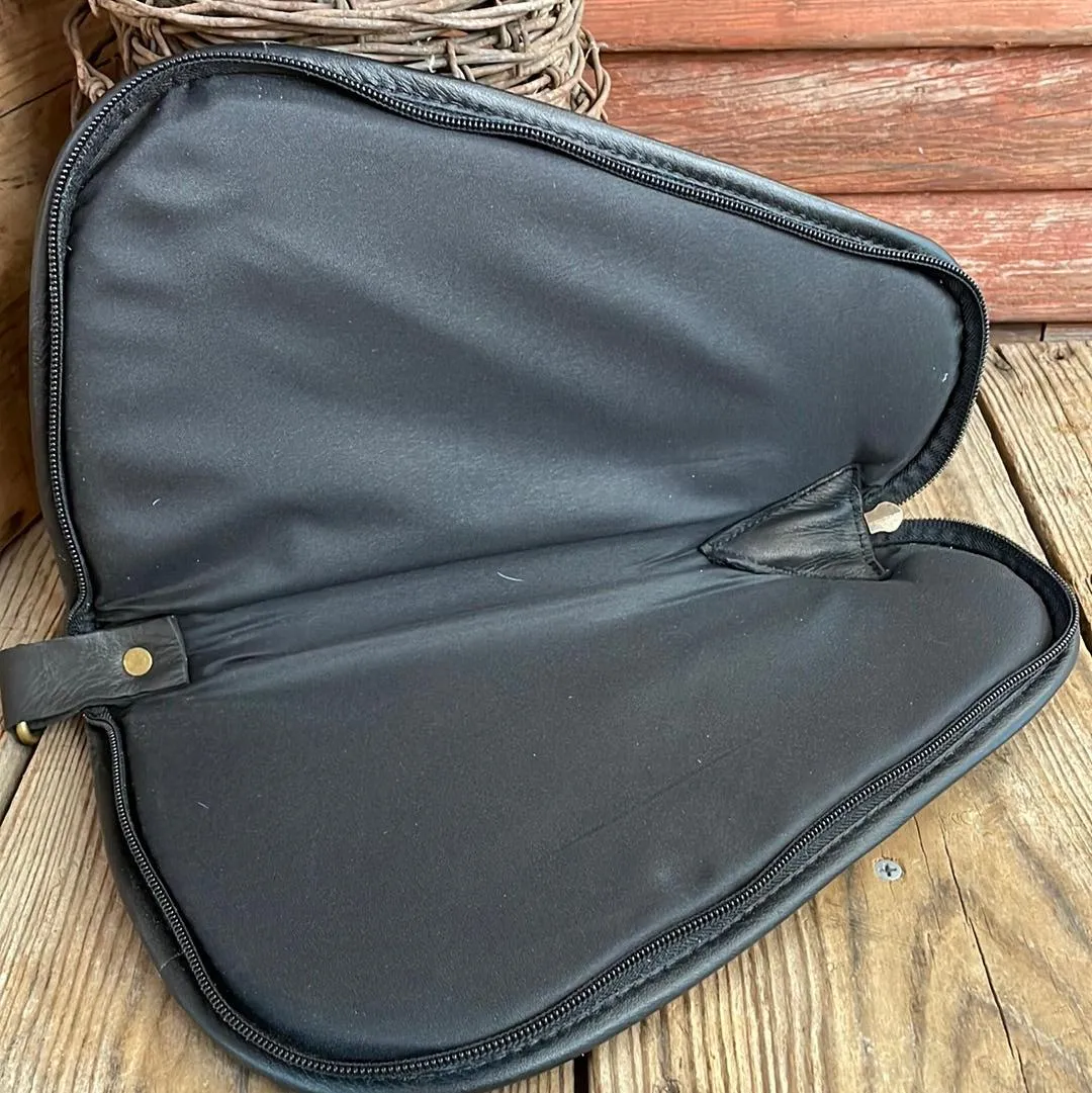 034 Large Pistol Case - Black & White w/