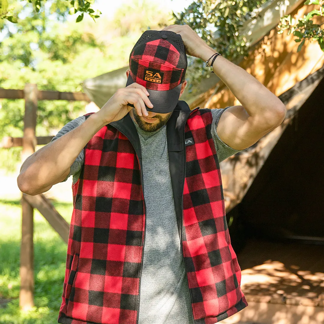 20% OFF PERFORMANCE SNAPBACKS