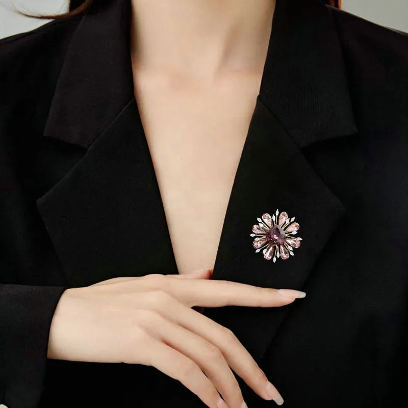2025 brooches, high-end temperament brooches, creative crystal sunflower brooches, exquisite suits, coats, pins, accessories, women