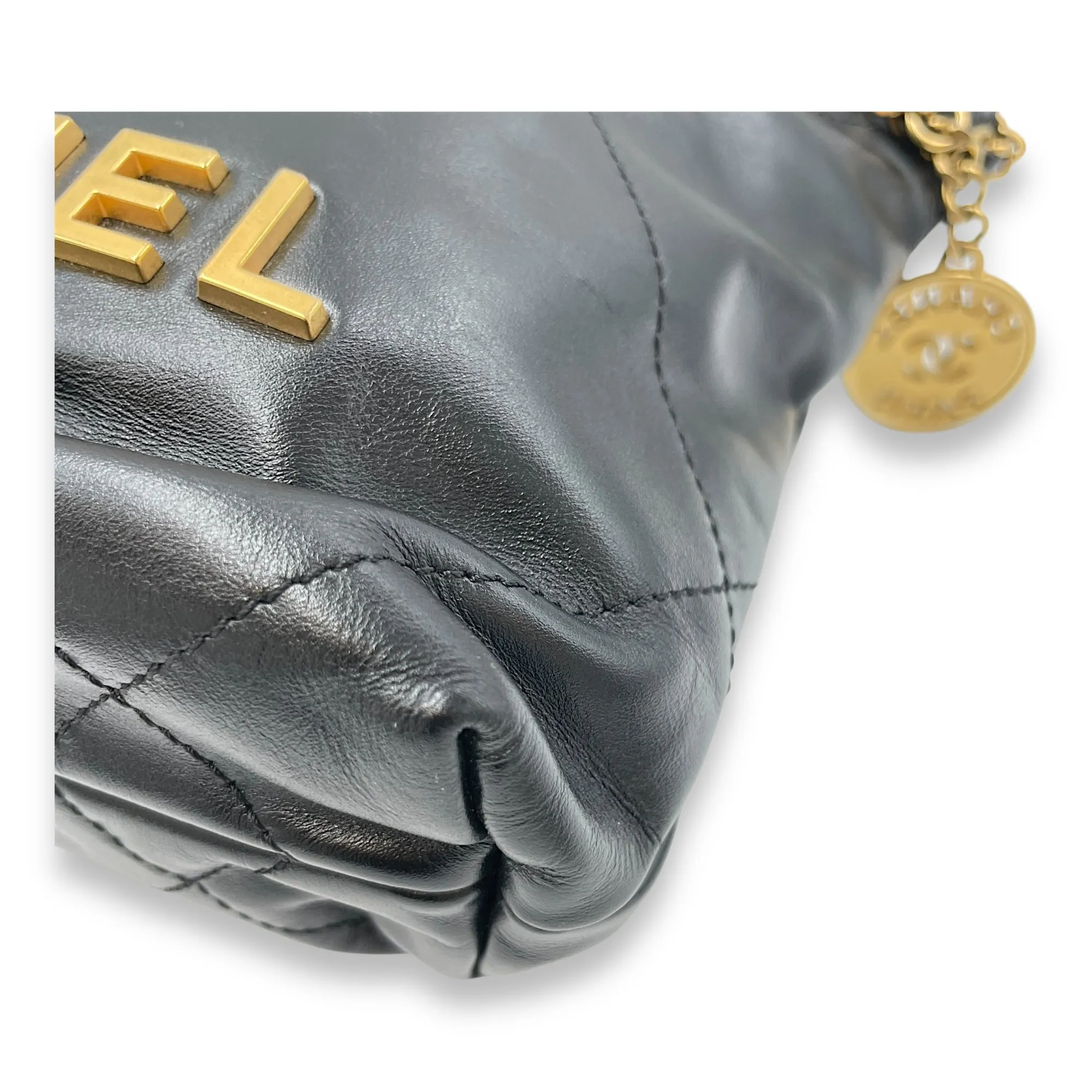 22 Tote Mini Black Crossbody Bag in Shiny Calf, Gold hardware