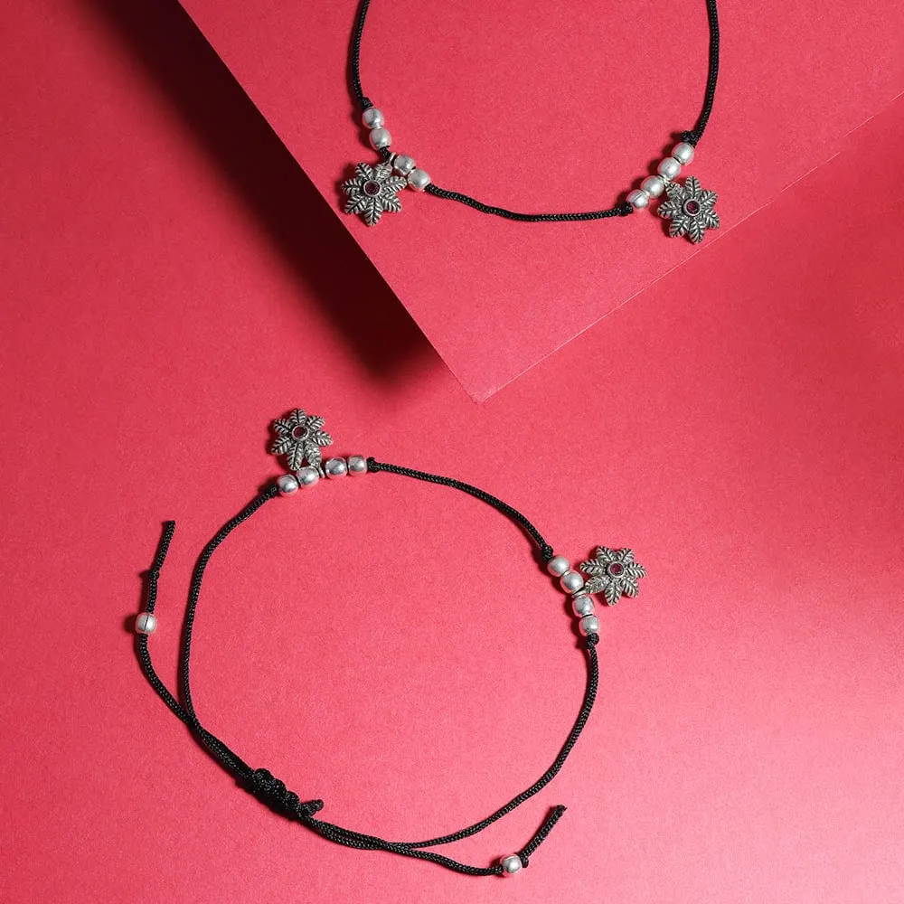 92.5 Sterling Silver Black thread flower Anklet