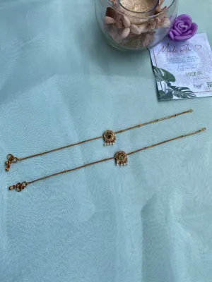 AD simple peacock anklets