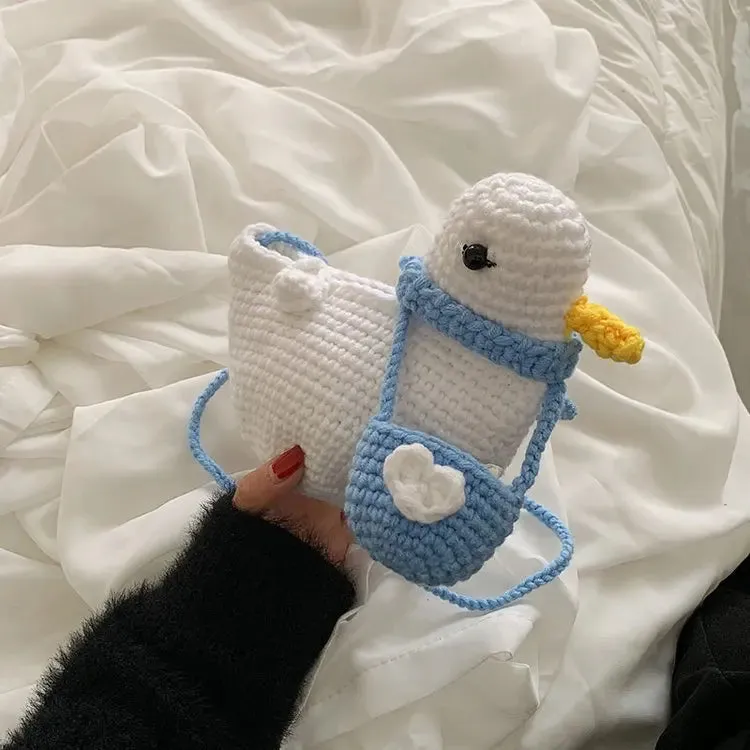 Adorable Knitted Duck-Shaped Crossbody Bag: Trendy Korean Fashion