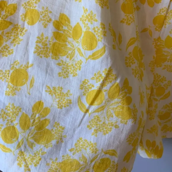 Ann Taylor NWT Yellow Floral High Rise Shorts