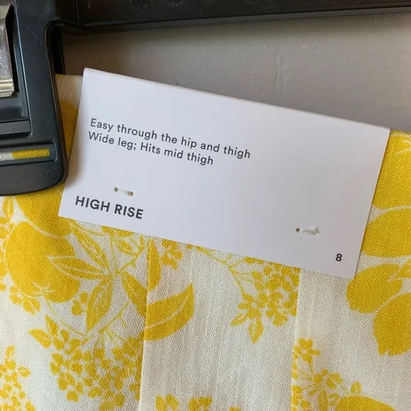 Ann Taylor NWT Yellow Floral High Rise Shorts