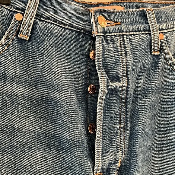 Ariat Women’s Jasmine Ultra High Rise Shorts Distressed. NWT