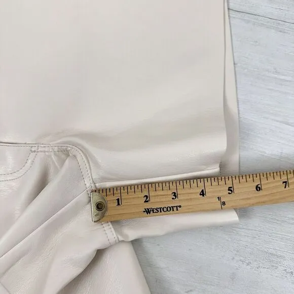 Aritzia Wilfred Melina Faux Leather High Rise Shorts Women Size 8 in Birch Ivory