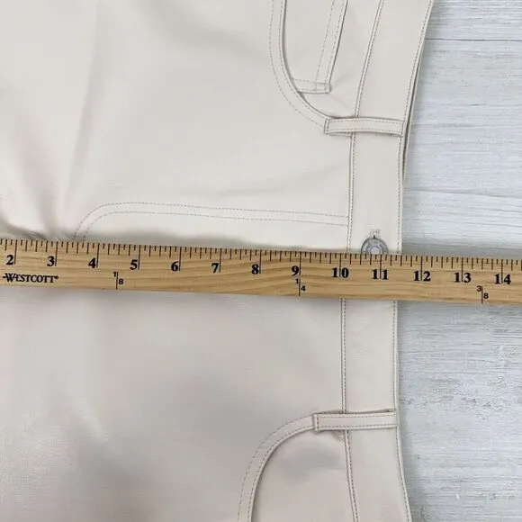 Aritzia Wilfred Melina Faux Leather High Rise Shorts Women Size 8 in Birch Ivory
