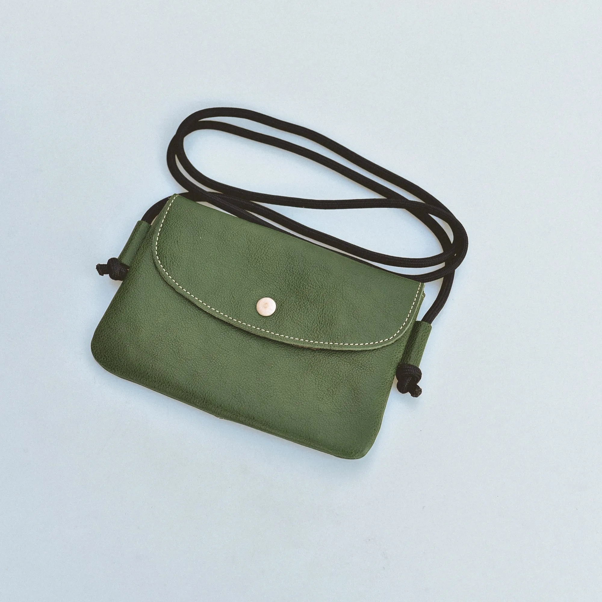 ASHBURY Crossbody Bag
