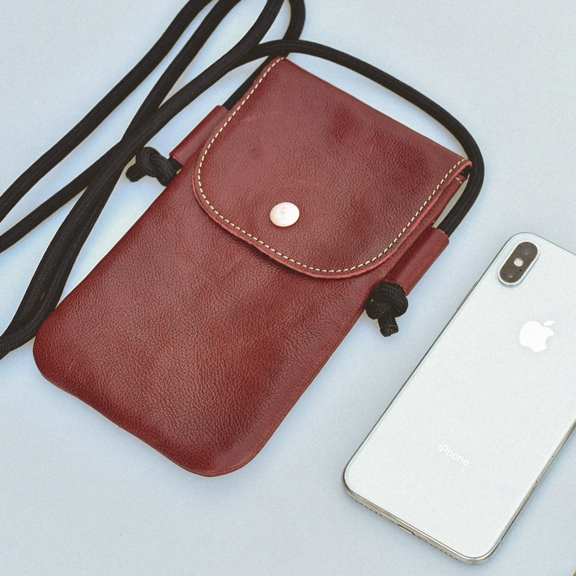 ASHBURY Crossbody Bag