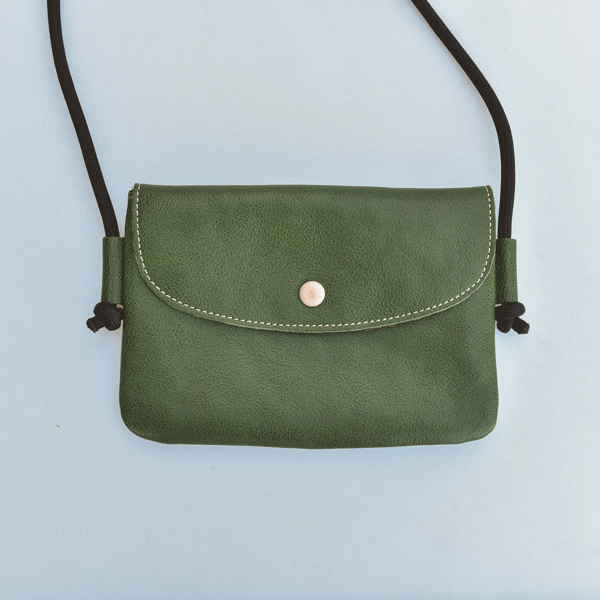 ASHBURY Crossbody Bag
