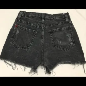 BDG Girlfriend High-Rise Denim Shorts