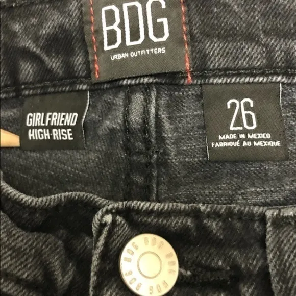 BDG Girlfriend High-Rise Denim Shorts