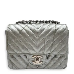 Chevron Mini Square Mini Silver Crossbody Bag in Patent Leather, Silver hardware