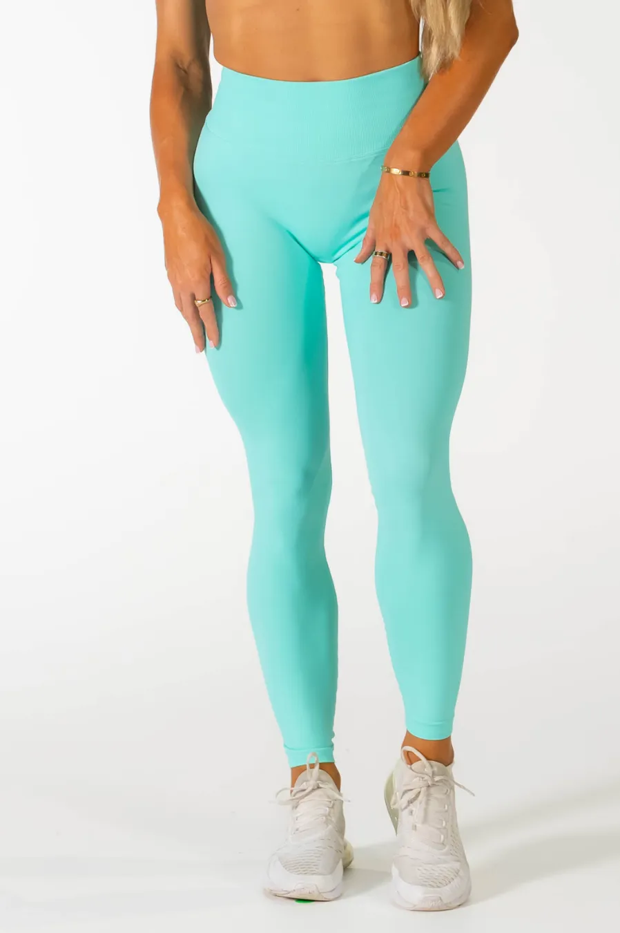Club Athletica Impact Scrunch Leggings Aqua Green