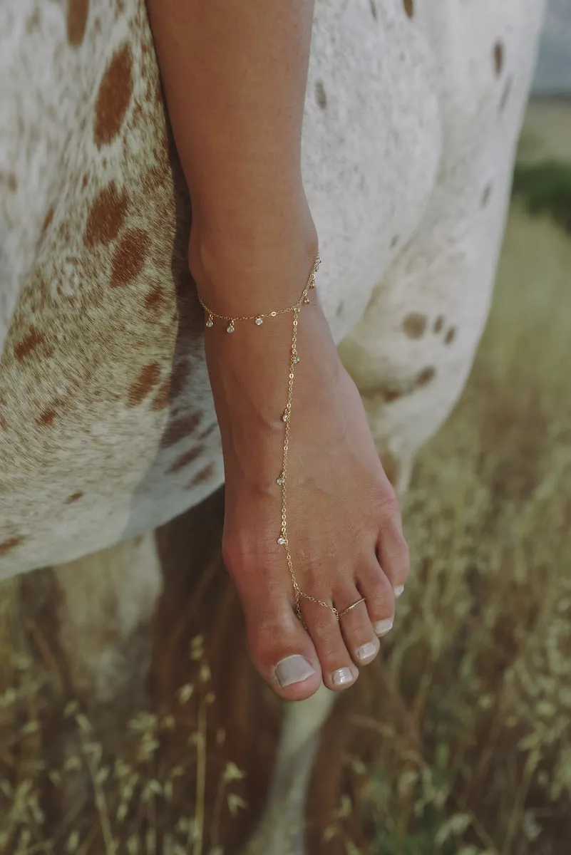 Delphine Shaker Foot Chain