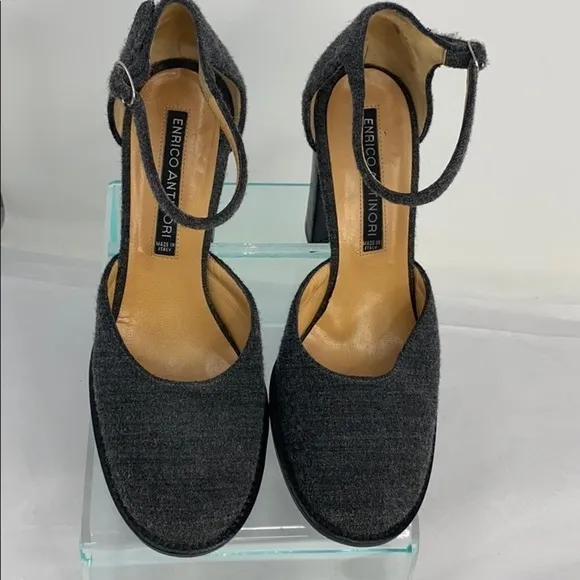 Enrico Antinori Sz 38 Gray Wool and Leather Pumps