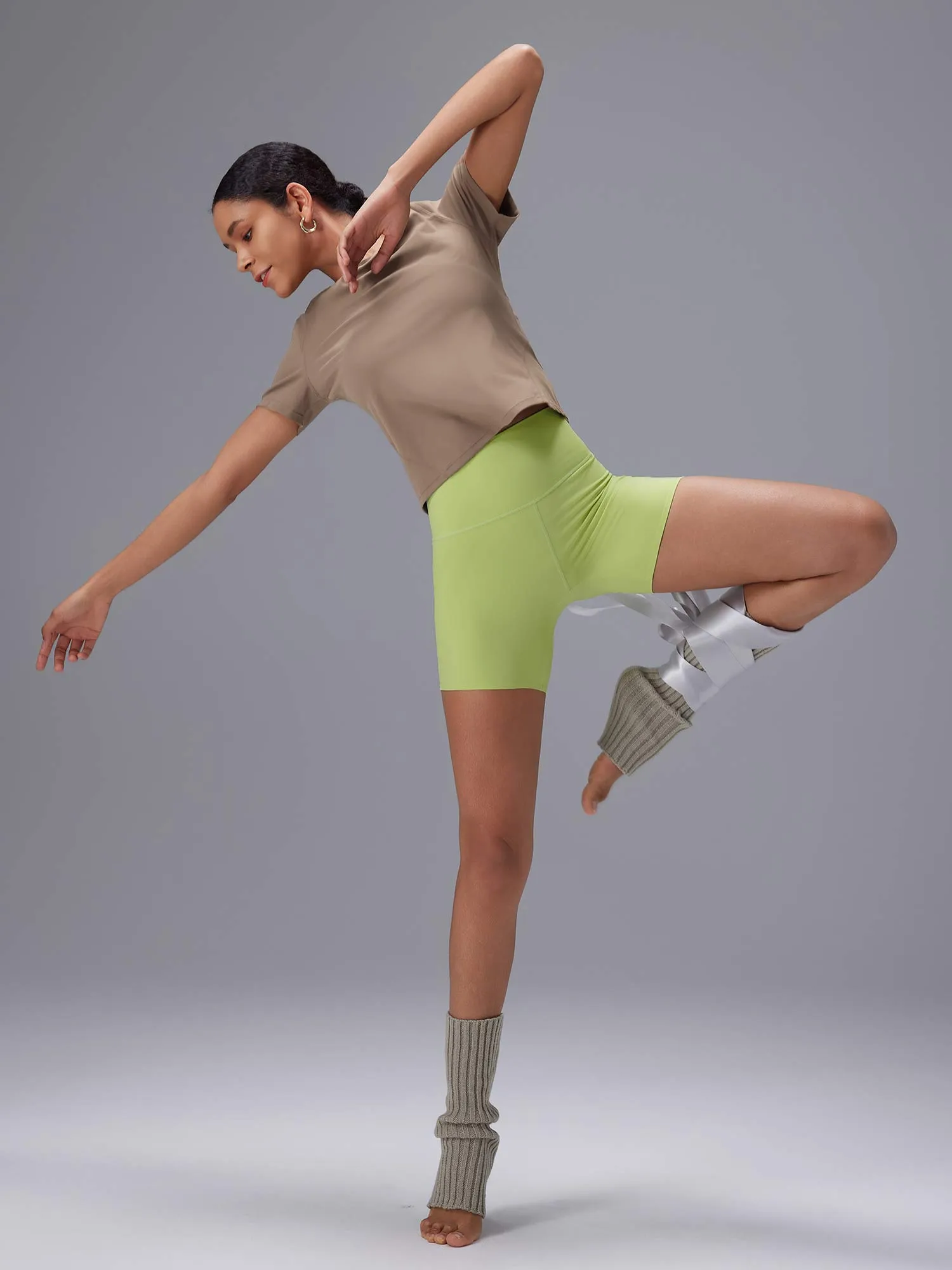 Freeleaf 5" Seamless High-Rise Shorts