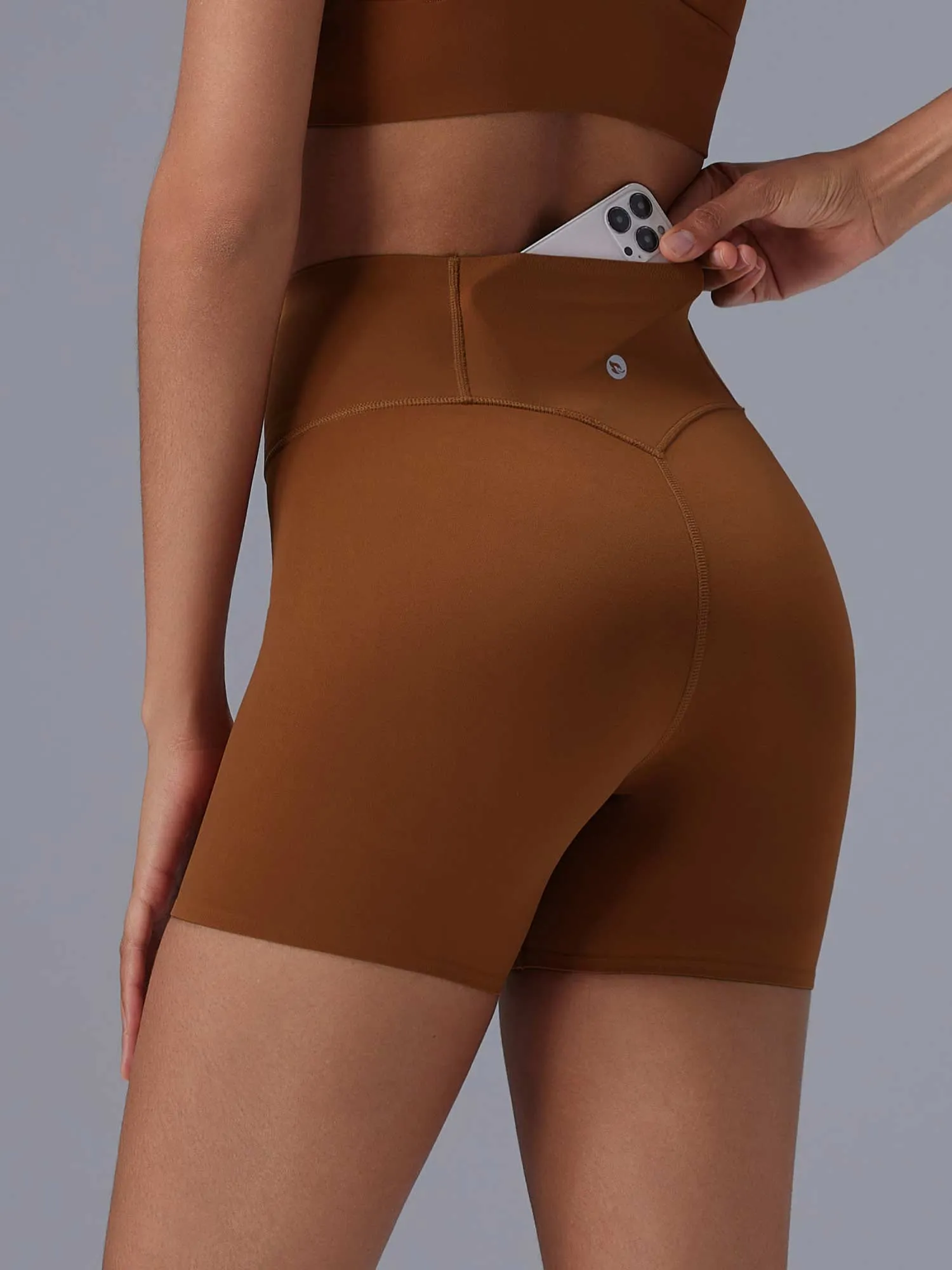 Freeleaf 5" Seamless High-Rise Shorts