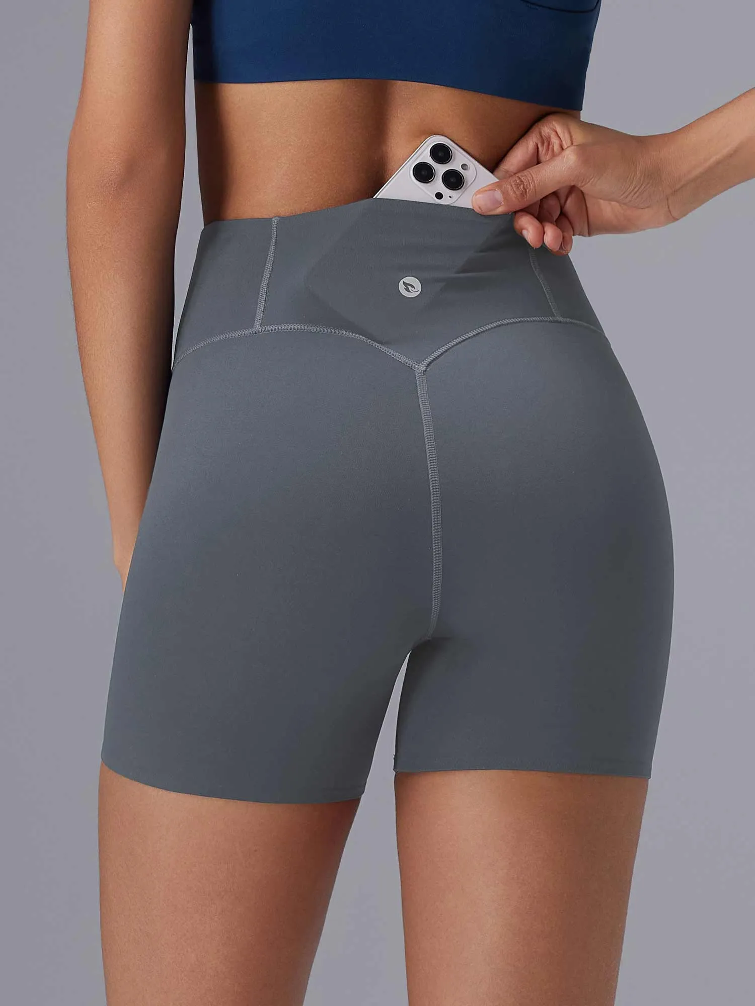Freeleaf 5" Seamless High-Rise Shorts