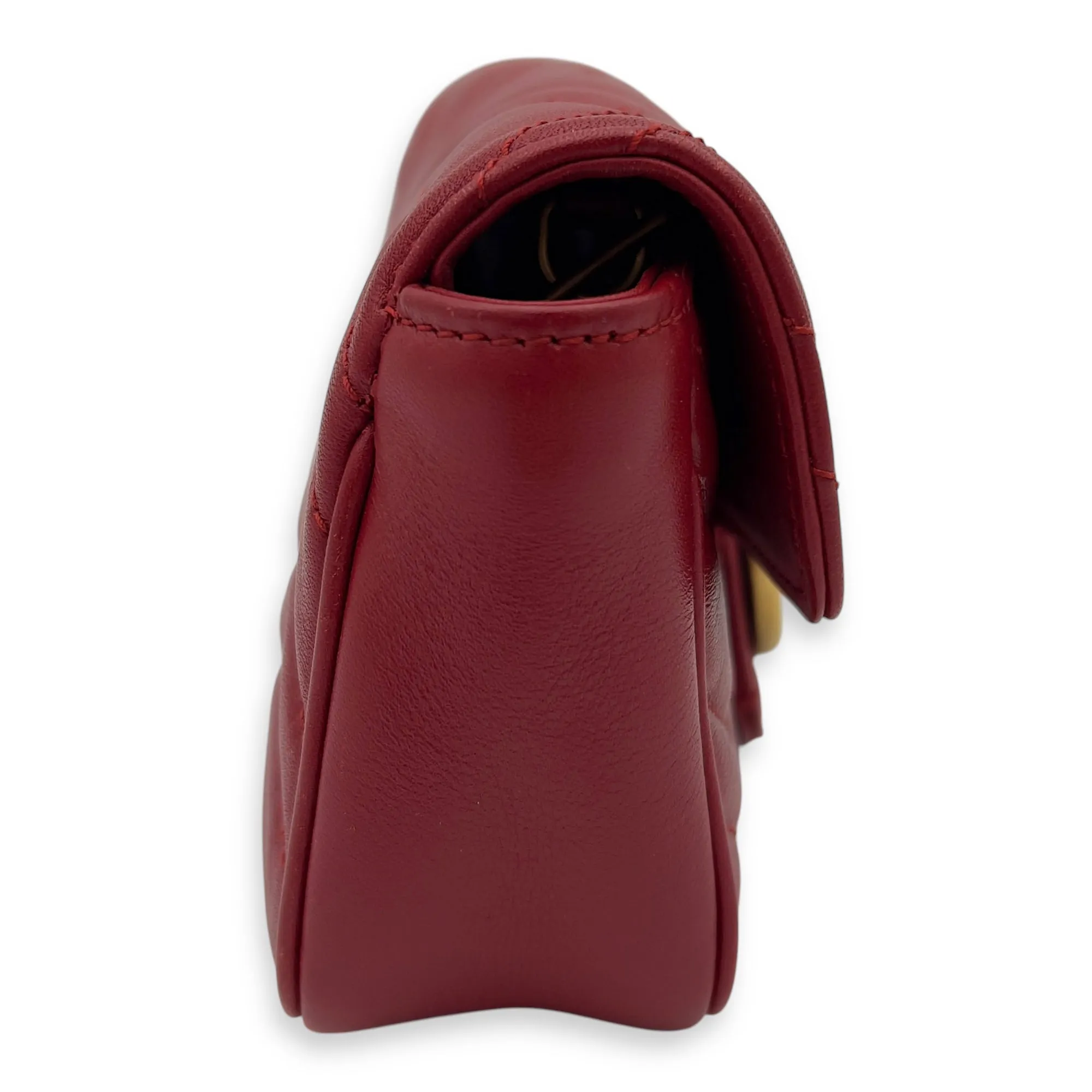 GG Marmont Super Mini Red Crossbody Bag in Calfskin, Gold hardware