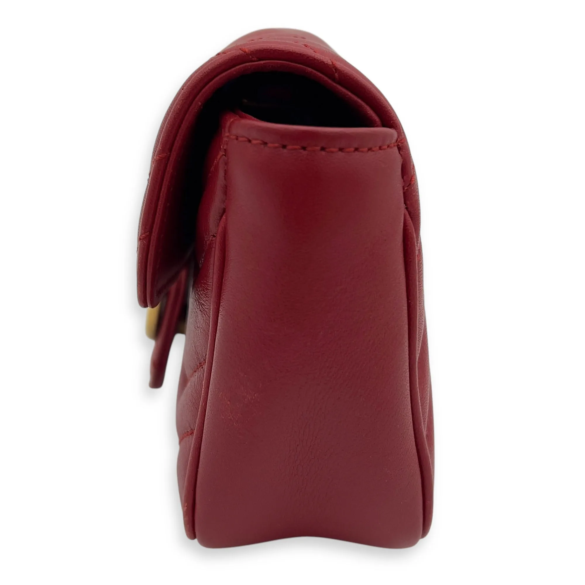 GG Marmont Super Mini Red Crossbody Bag in Calfskin, Gold hardware