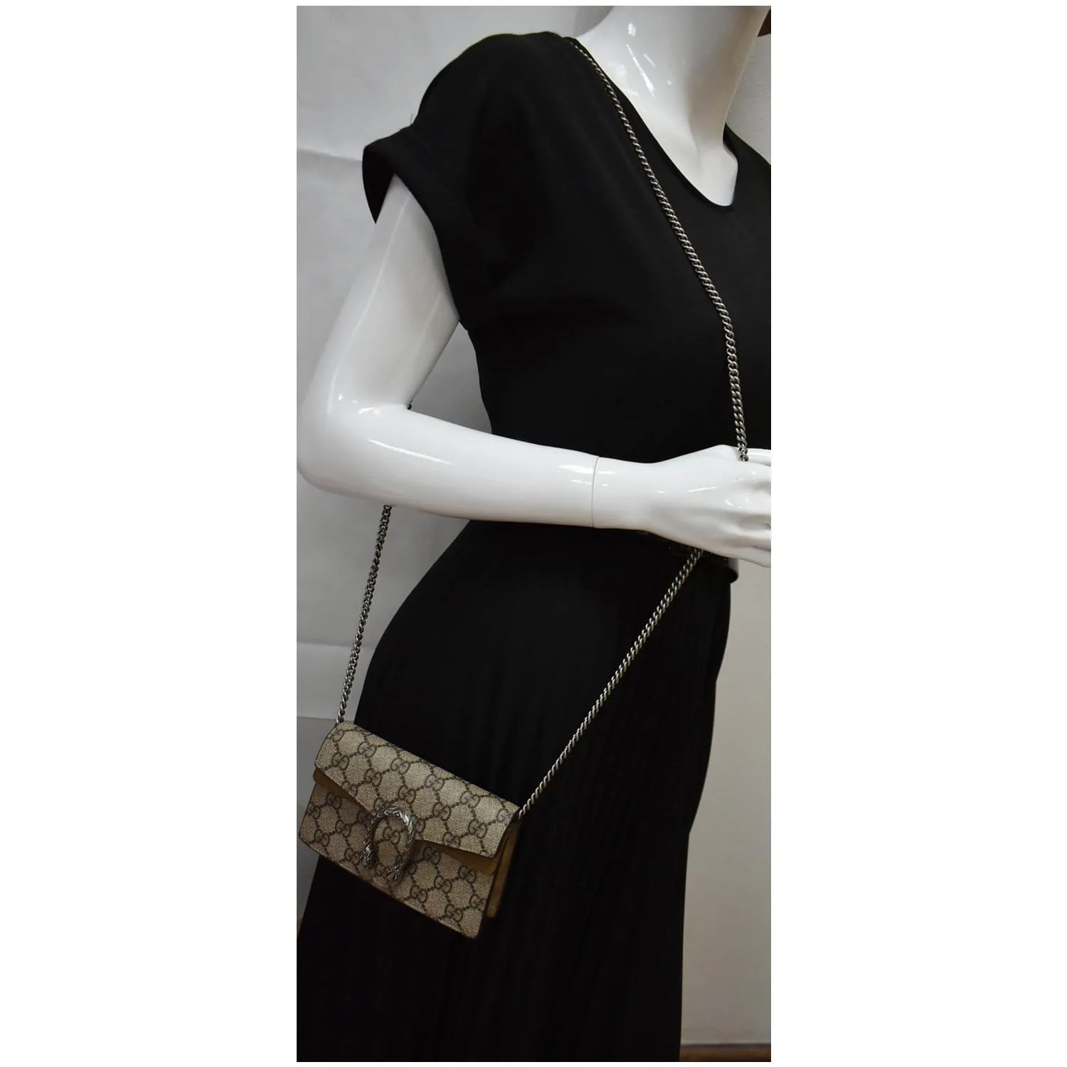 GUCCI Dionysus Super Mini GG Canvas Shoulder Bag Beige 476432