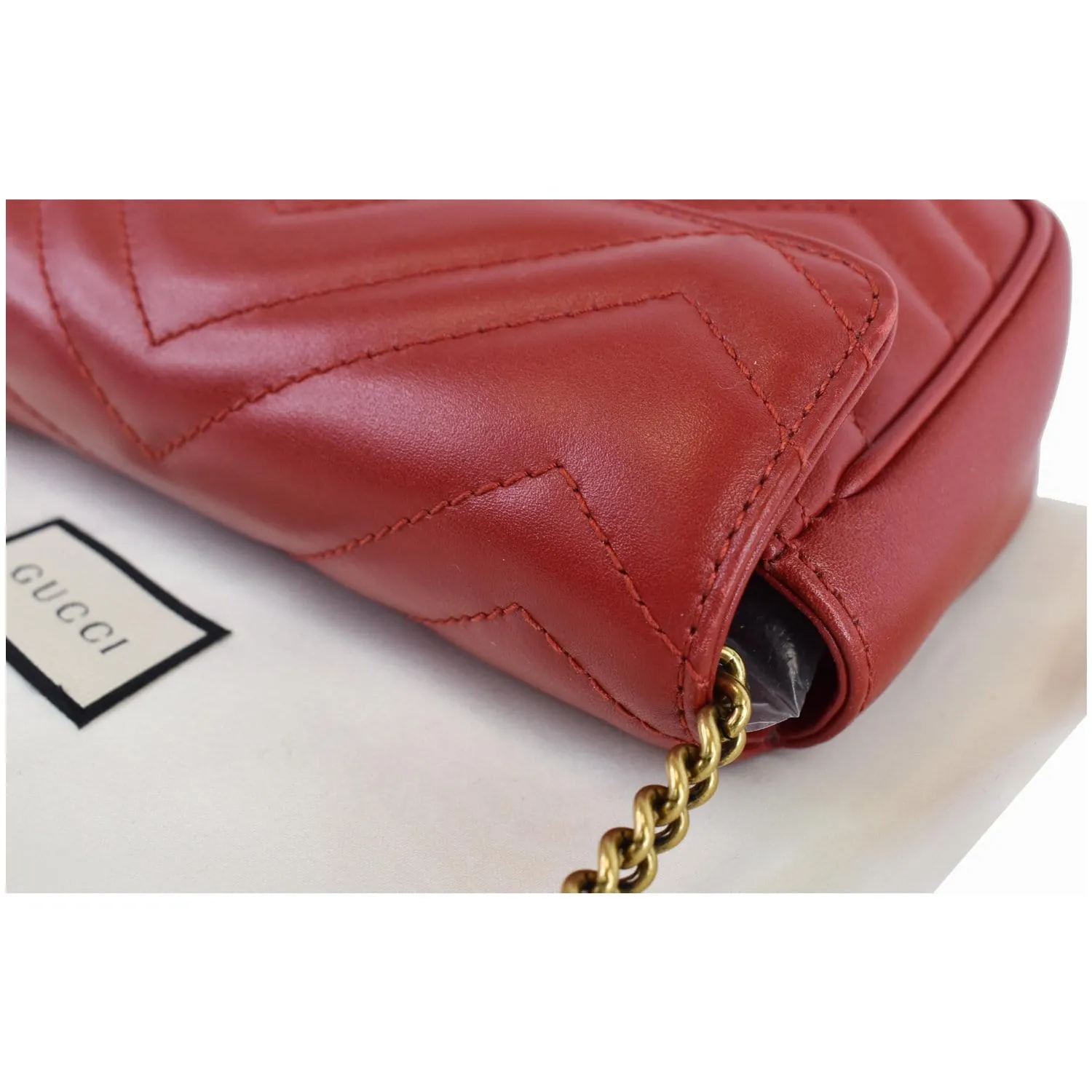 GUCCI GG Marmont Matelasse Leather Super Mini Crossbody Bag Red