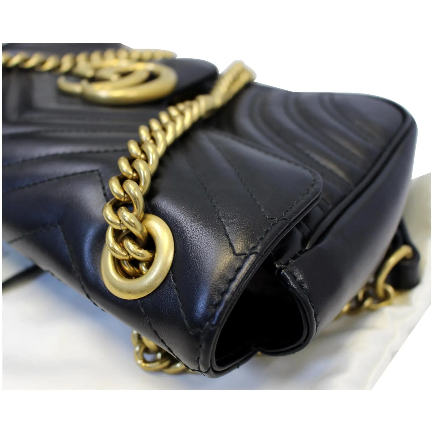 GUCCI GG Marmont Small Matelasse Leather Crossbody Bag Black