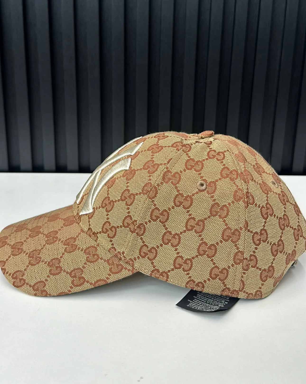 Gucci - Yankees Baseball Cap Monogram Canvas Beige Brown