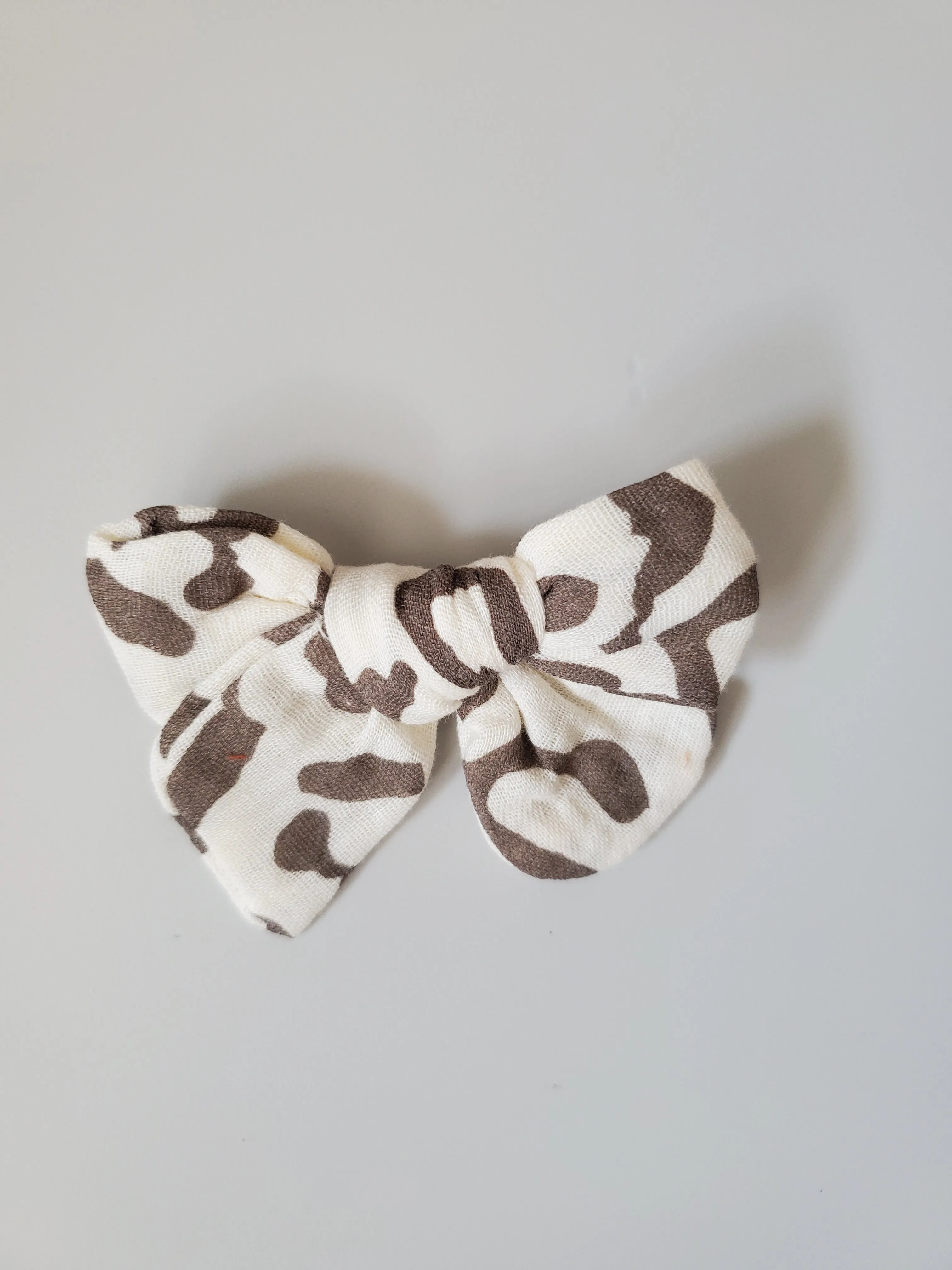 HAIR CLIP  MANY COLOURS AVAILABLE 😍