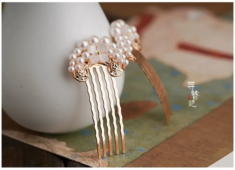 Hair Comb: Sea Pearls