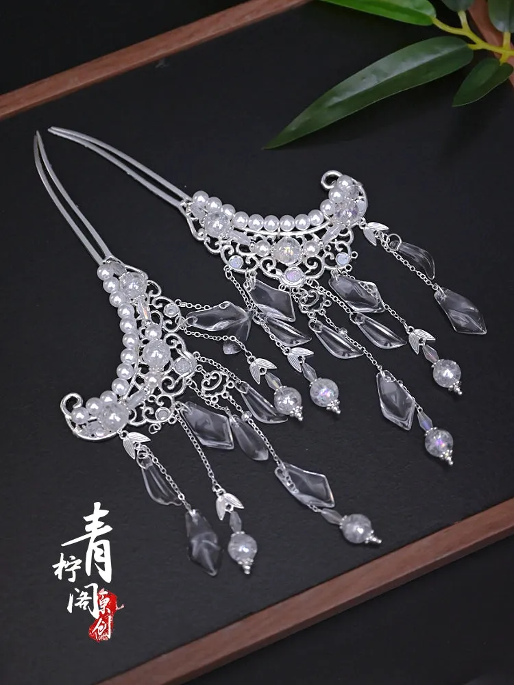 Hair Pins: Curve Moon