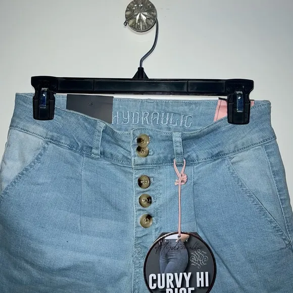 HYDRAULIC WOMENS .MURRAY SHORTS
