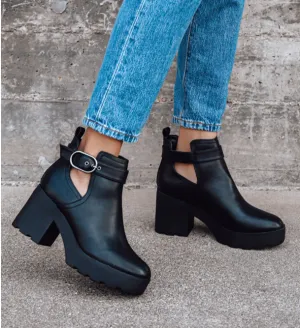 Jas Black Block Heel