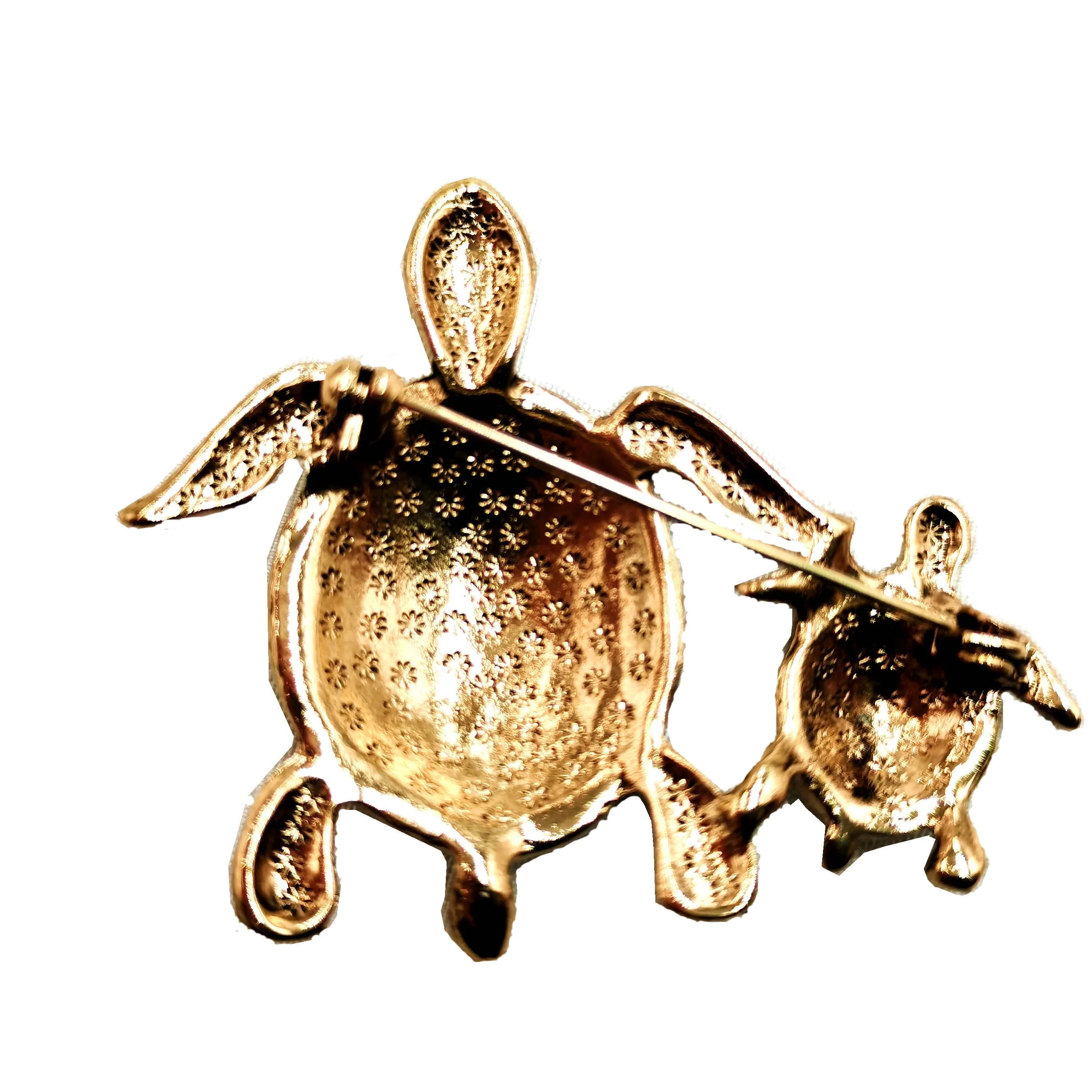 Jewelblings Happy Family Jewelry Mom and Kid Swimming Enamel Turtle Brooches Pin Ocean Animal Tortoise Collection Mothers Day Birthday Gift