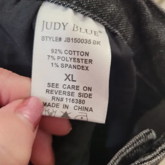 Judy Blue Women's High Rise Charcol Wash Cutoff Denim Shorts Size XL