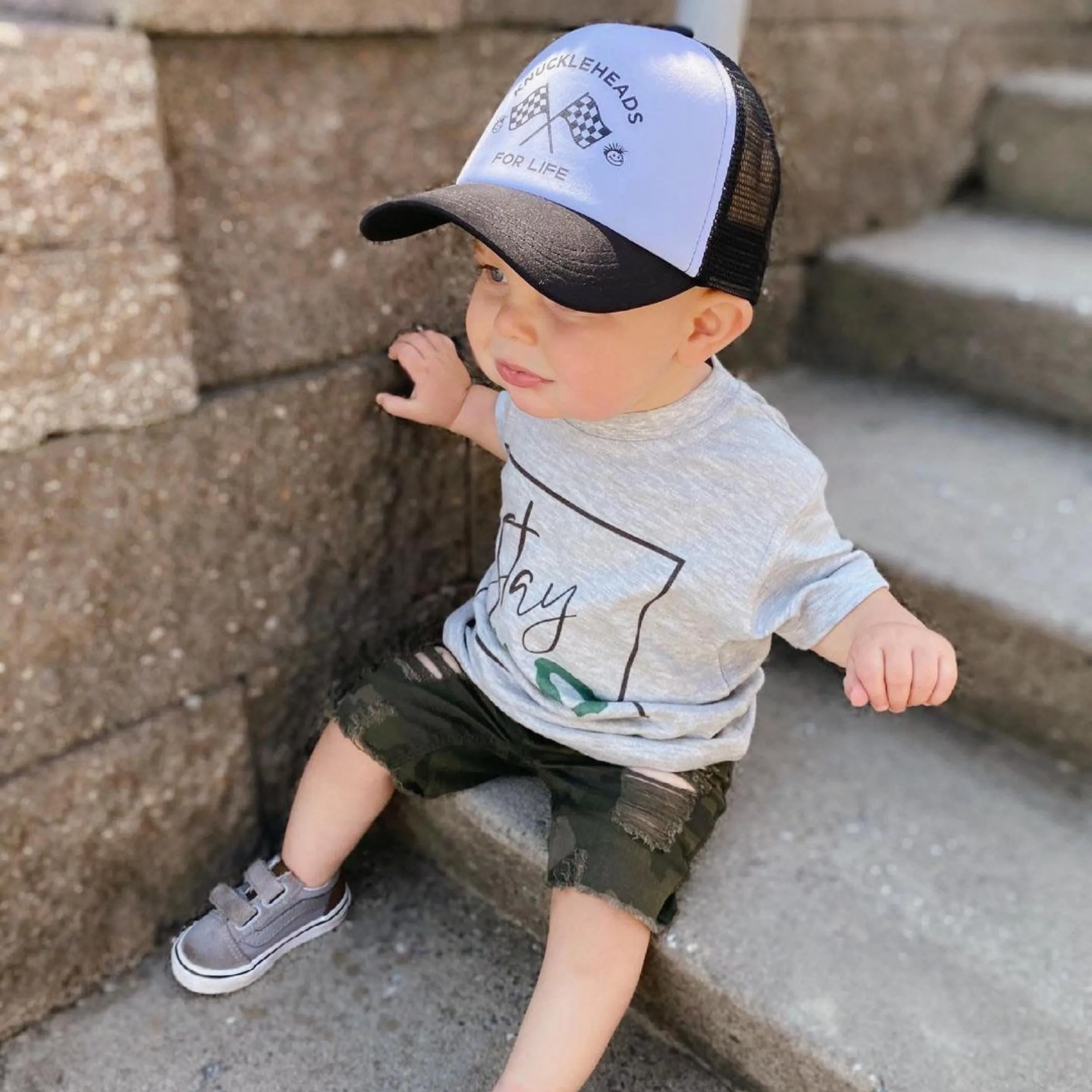Knuckleheads For Life Bw Kids Trucker Hat
