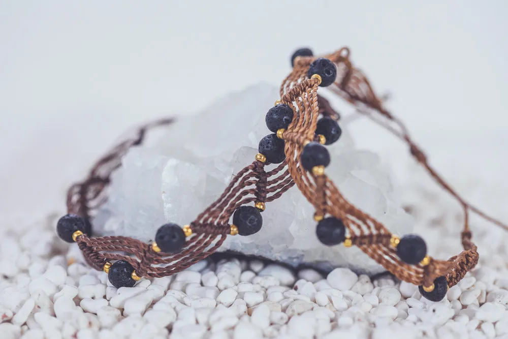 LAVA MACRAME WAVES BRACELET