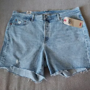 Levi's 501 WOMEN'S SHORTS