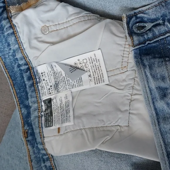 Levi's 501 WOMEN'S SHORTS