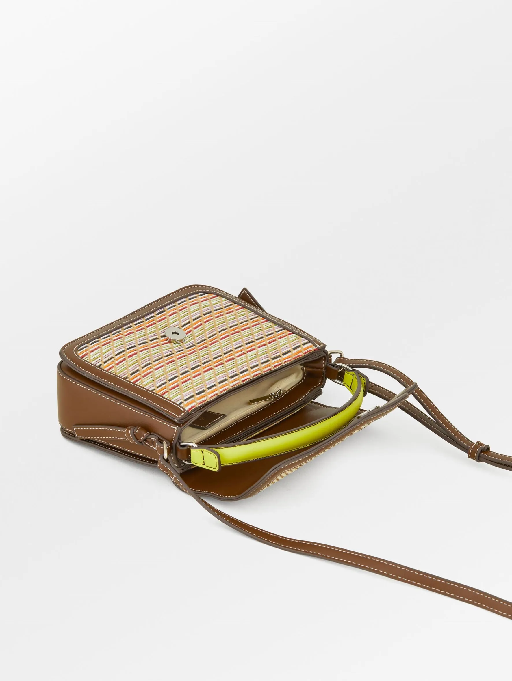 Loom Iris Bag