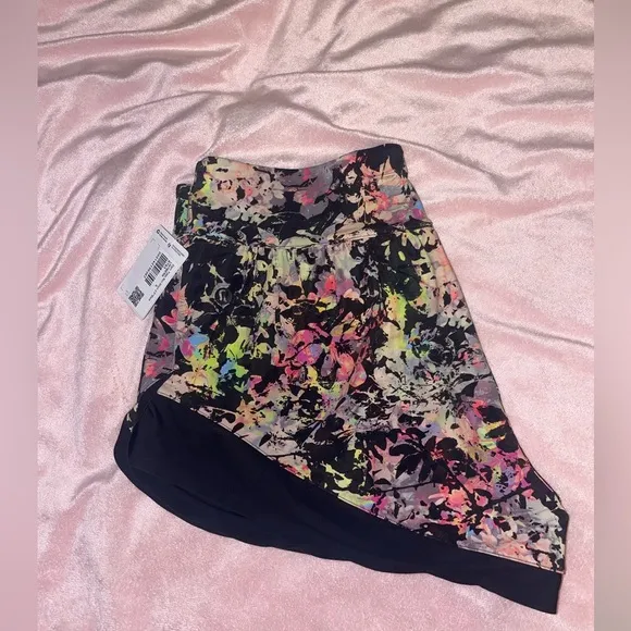 Lululemon Calm Tides HR Run Short