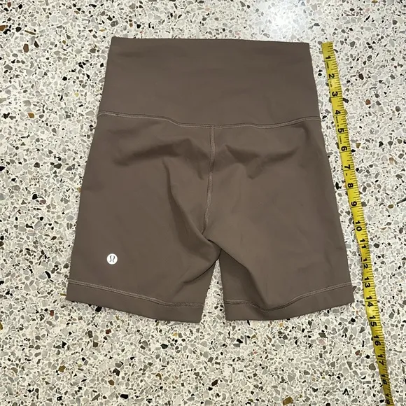 Lululemon Wunder Under train high rise short bike biker tan 6” 4 dark oxide
