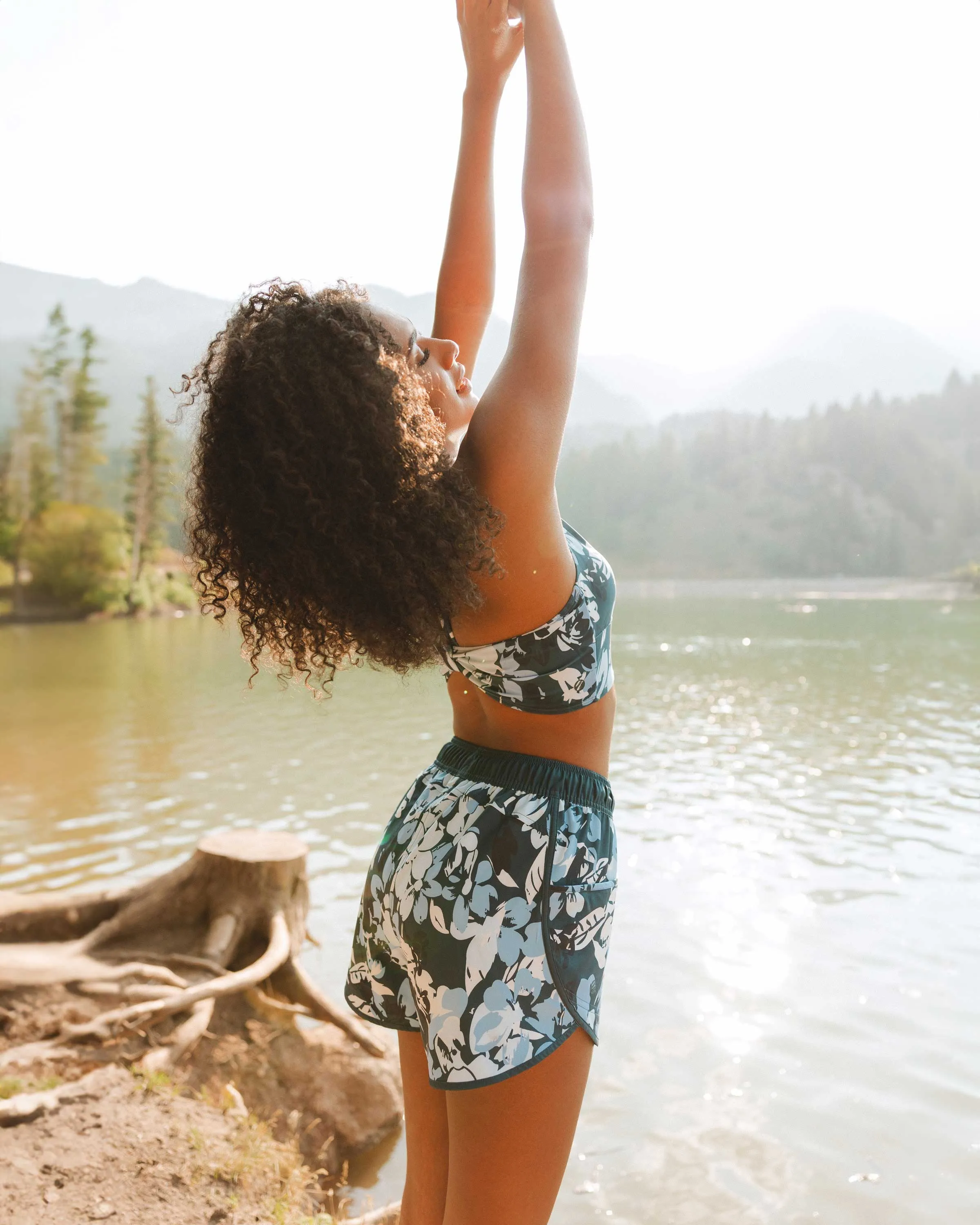 Luna Hybrid Reversible High Rise Short