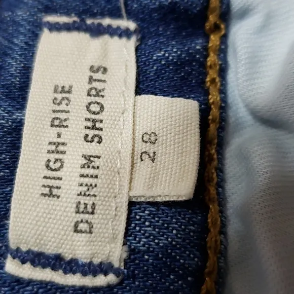 MADEWELL High-Rise Denim Shorts in Glenoaks Wash: Cutoff Edition, Size 28