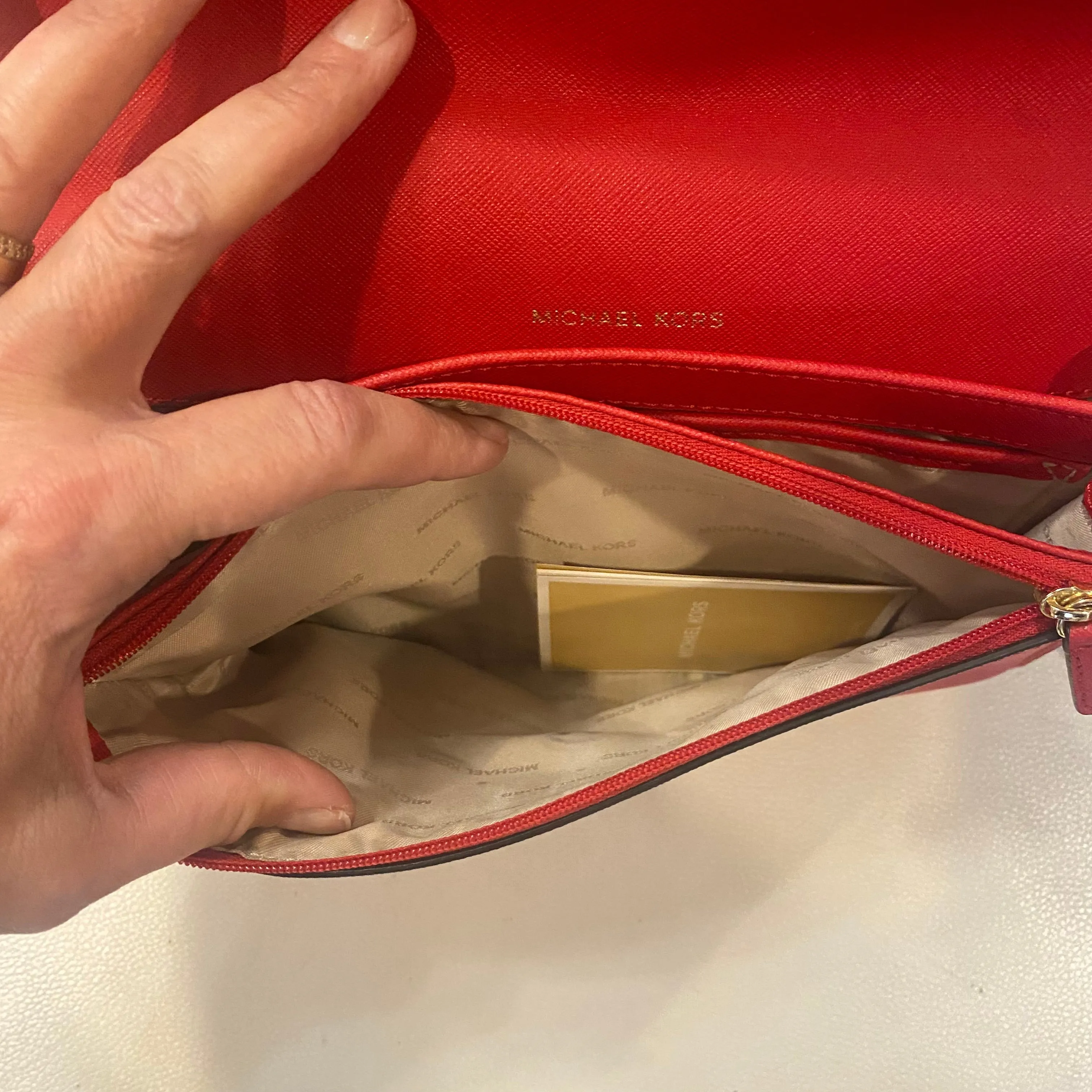 MICHAEL KORS Daniela Large Saffiano Leather Crossbody Bag Red