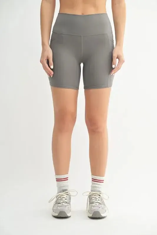 MONO B Venice Cloud Light Sculpt Biker Shorts