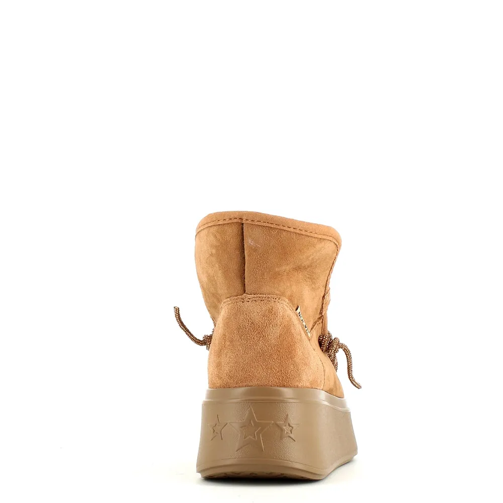 Nan-Ku Couture Chain Camel Boot