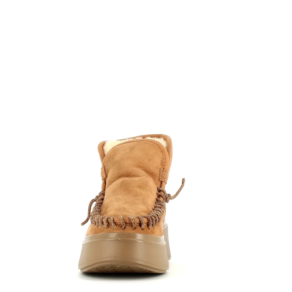 Nan-Ku Couture Chain Camel Boot